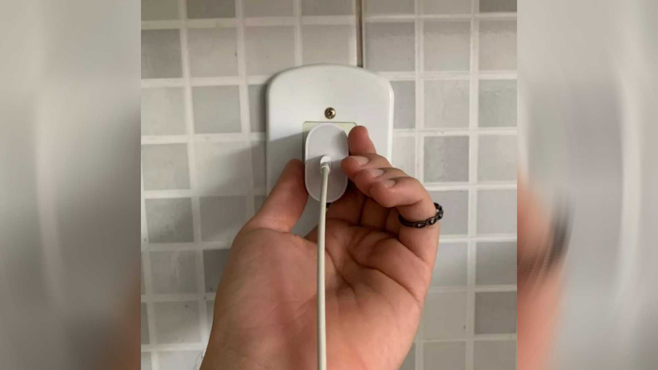 Turma Recursal entendeu que carregador não era acessório fundamental para funcionamento do aparelho — Foto: Guilherme Limes/Arquivo pessoal