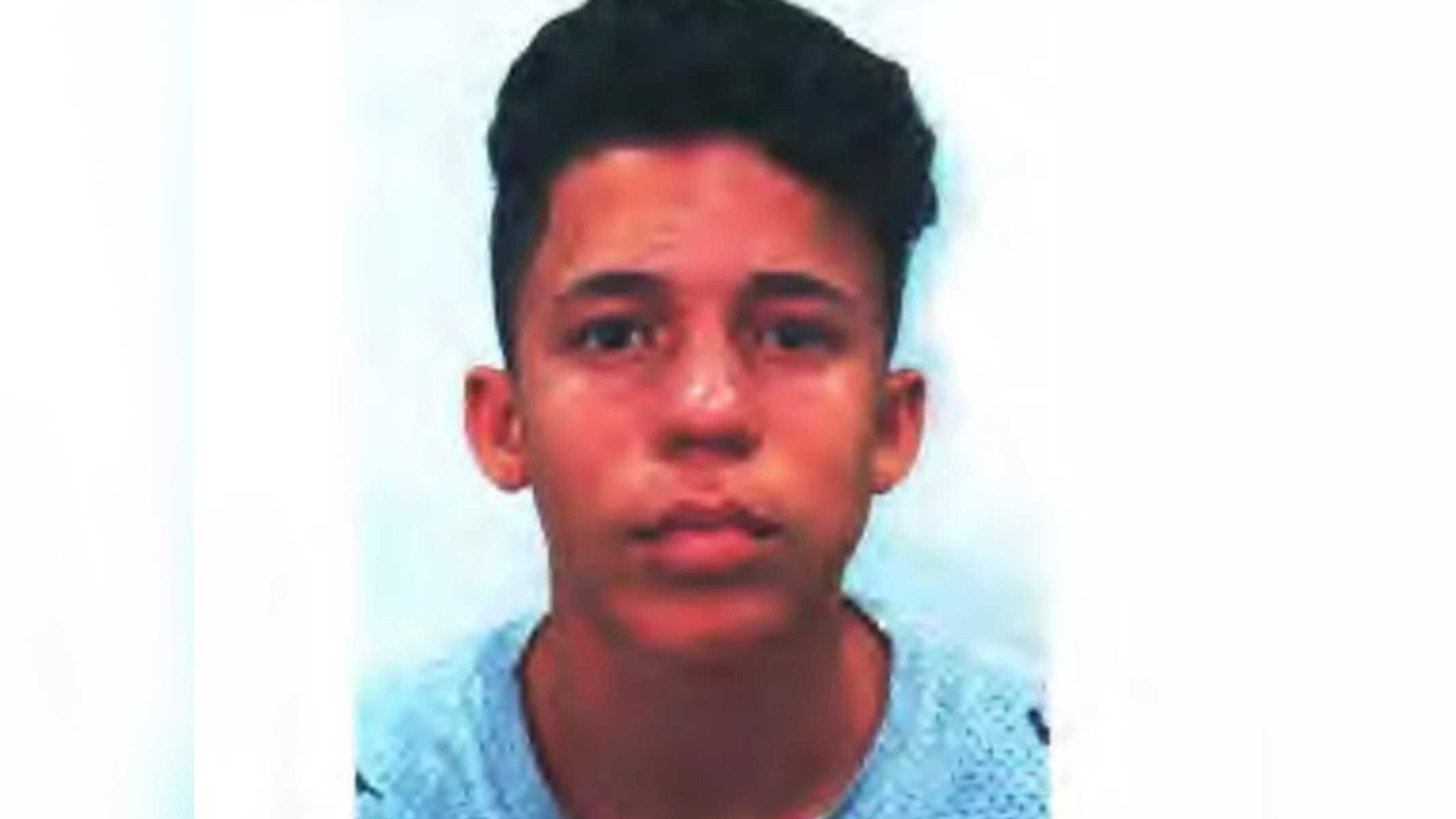 Picsart_22-08-26_15-01-45-032 Evan Cley da Rocha foi denunciado por homicídio com as qualificadoras de motivo torpe e recurso que dificultou defesa da vítima — Foto: Reprodução