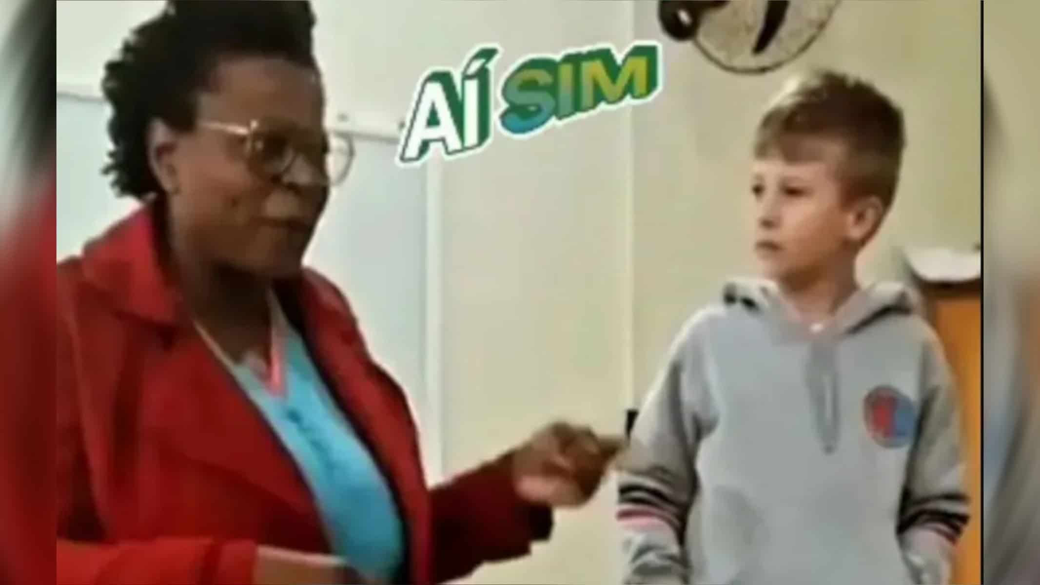 Picsart_22-08-30_18-30-38-122 Caio foi aplaudido por colegas de turma após ação — Foto: Redes sociais/ Reprodução