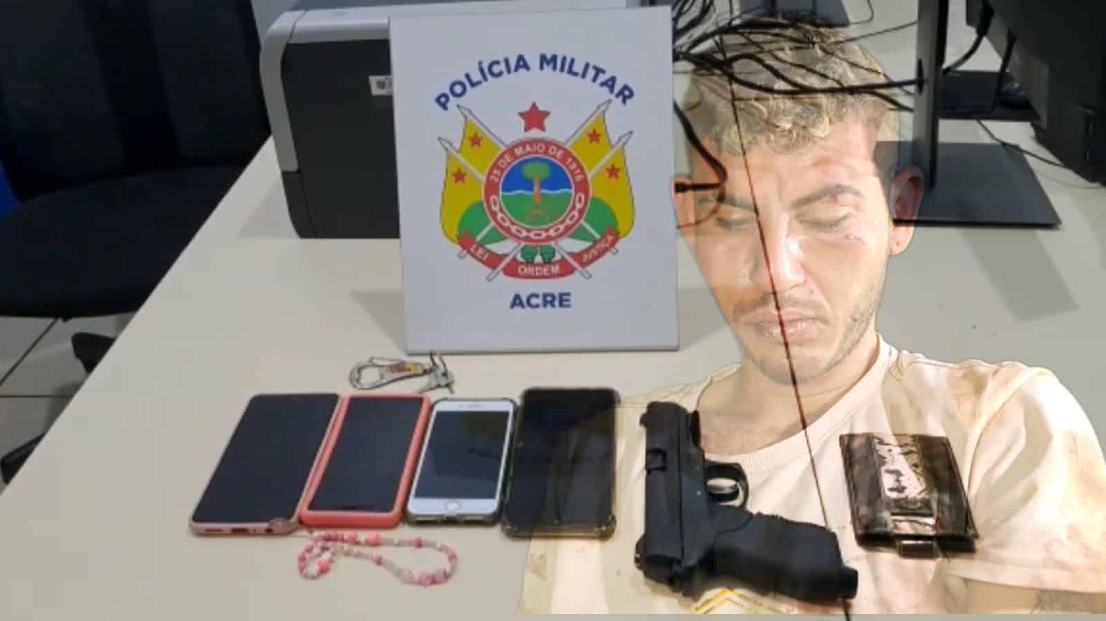 Aparelhos celulares e um simulacro que estava com o assaltante. Foto: James Silva/Ecos da Notícia