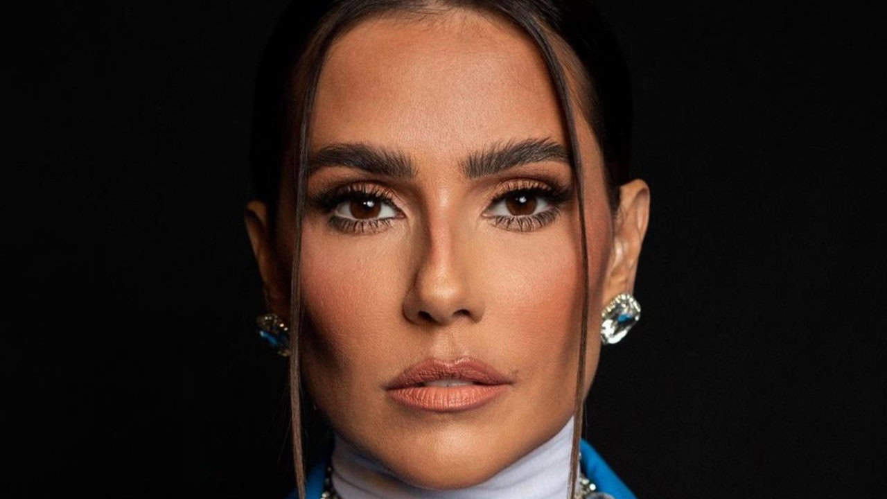 deborah-secco Hugo Gloss/UOL