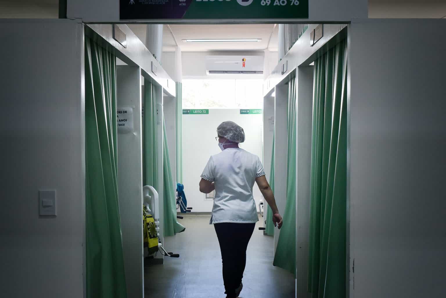 into-leitos-uti-1536×1025 into-leitos-uti-1536x1025