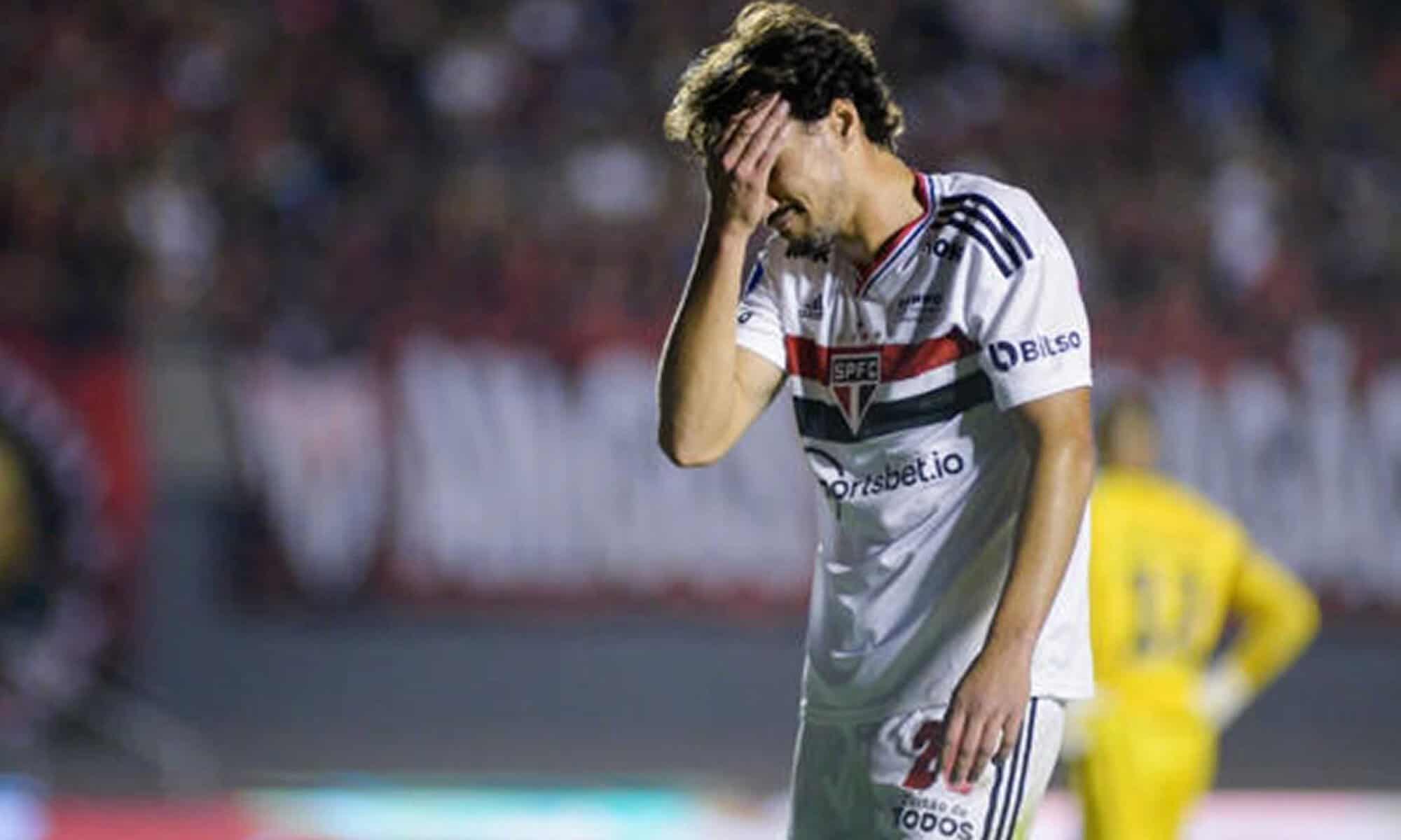 Em meio a polêmicas, São Paulo toma decisão surpreendente sobre o futuro de Igor Gomes no clube
Foto: Getty Images, Getty Images South America