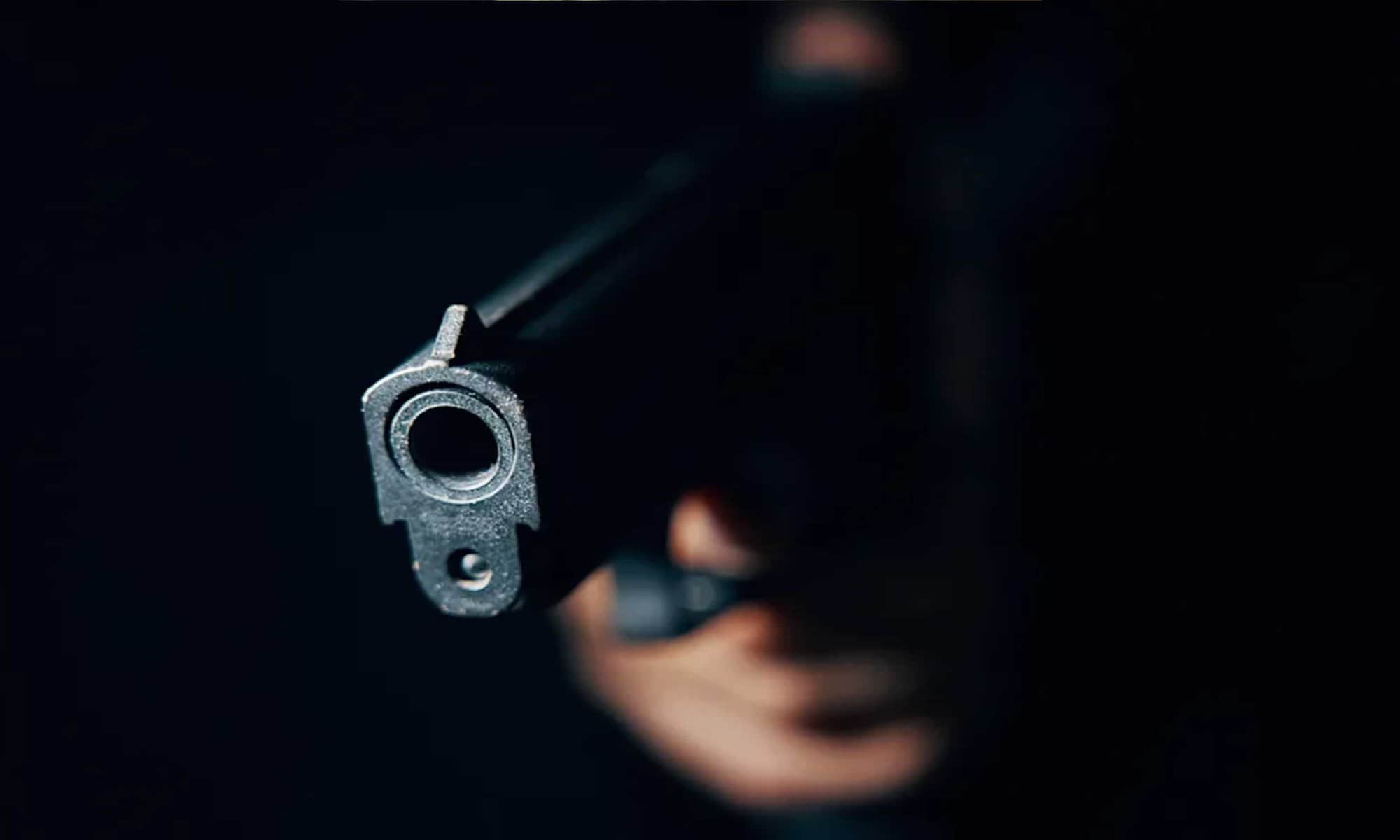 11 Idoso atira em olho de adolescente no Distrito Federal - Foto: Getty Images