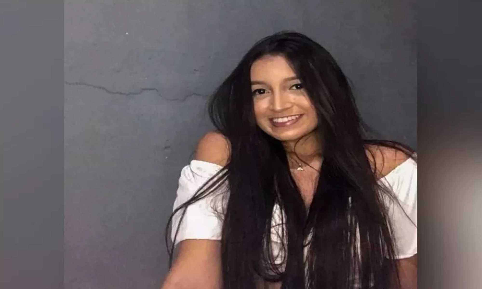 55 Maria Joyciane Ferreira da Silva, de 20 anos, morreu após ser prensada entre um ônibus e uma grade no terminal do Siqueira, em Fortaleza. — Foto: Arquivo pessoal