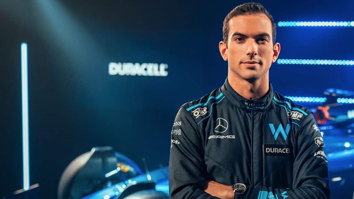 6d82de35-ed3f-47d6-b0c9-aacceb416399_source-aspect-ratio_default_0