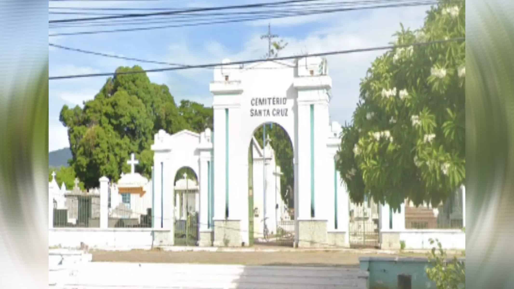 Caso aconteceu no Cemitério Santa Cruz em Corumbá. (Foto: Google Street View)