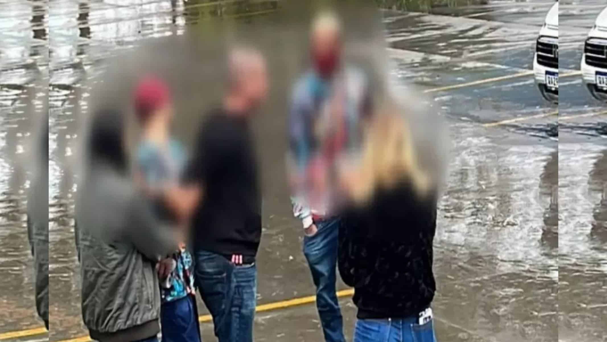 Golpista imobilizado por vítimas em estacionamento de hospital. (Foto: Leitor Midiamax)