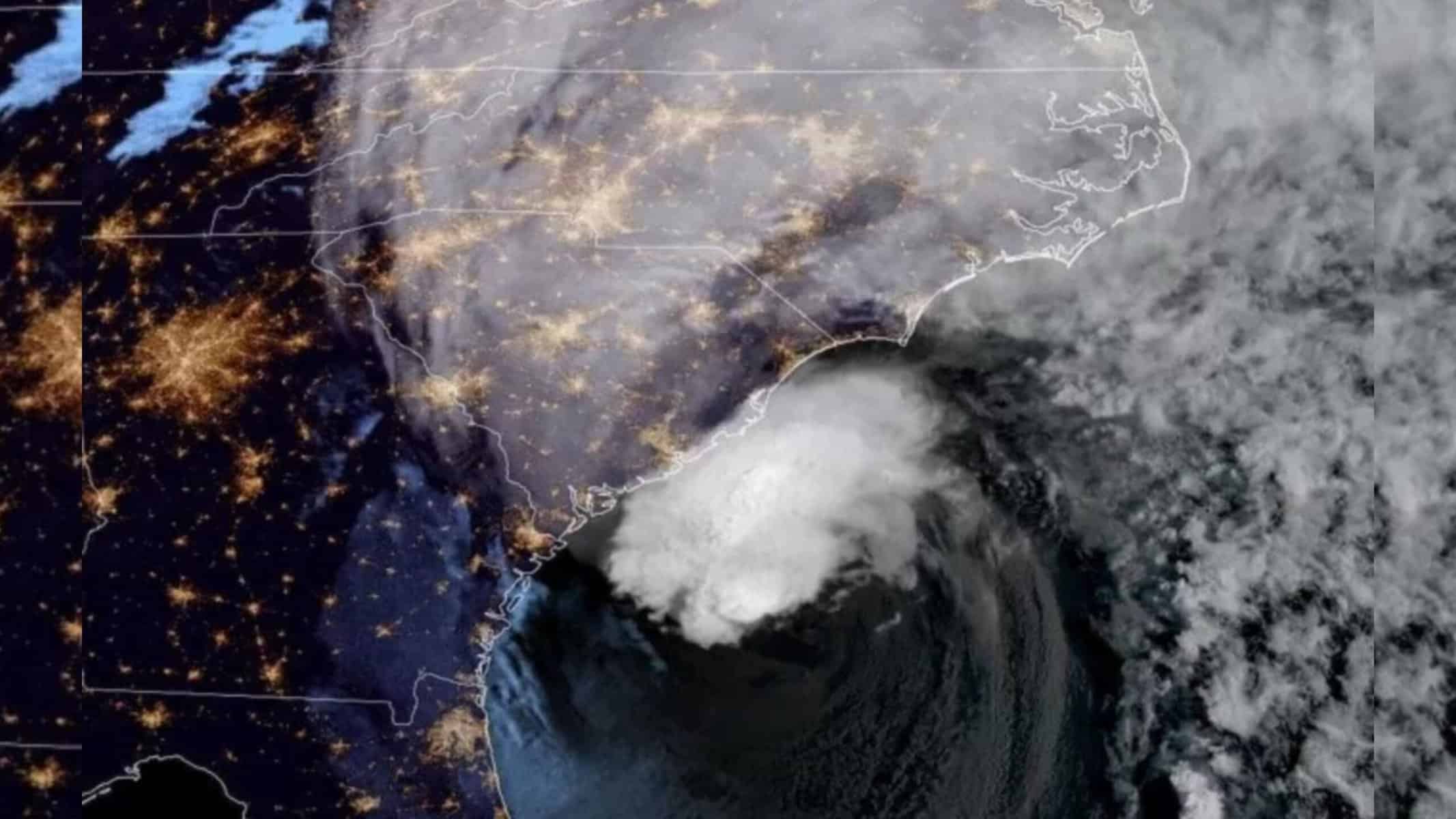 (crédito: JOSE ROMERO / NOAA/RAMMB / AFP)