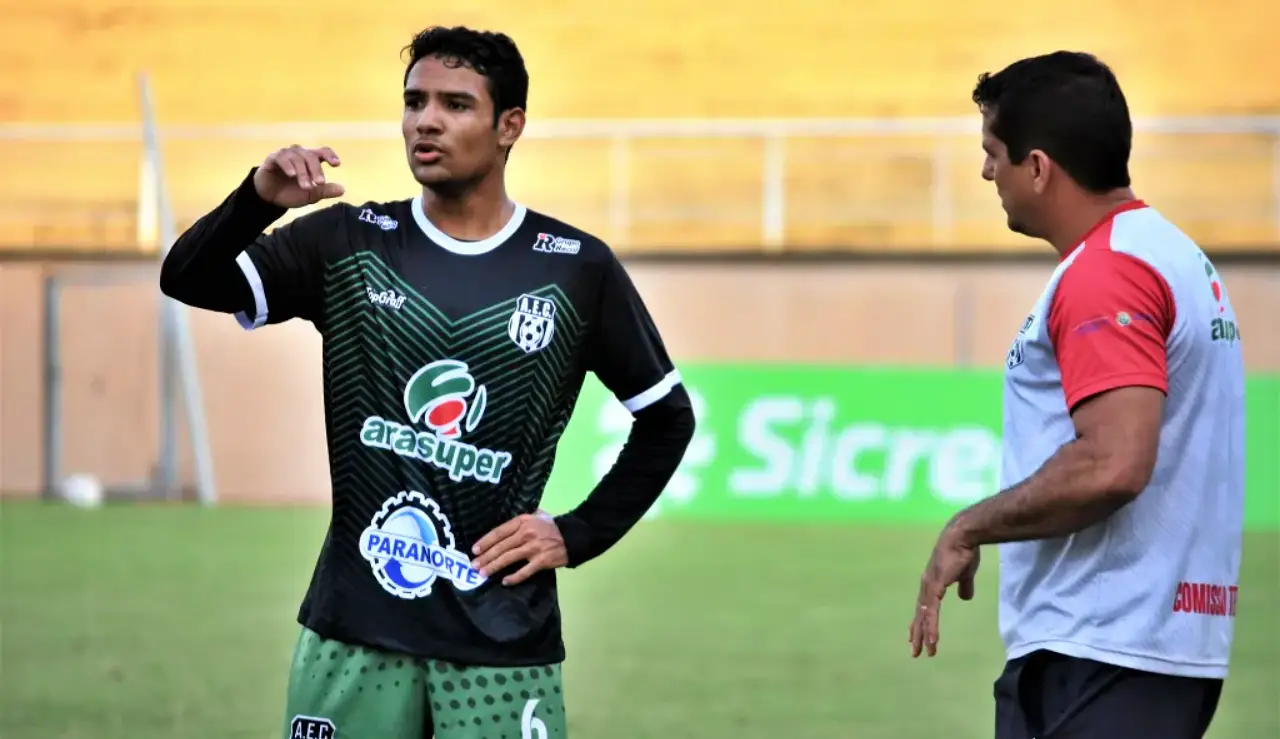 SUB-20-ANDIRA-0-X-1-SENA-LATERAL-E-JOAO