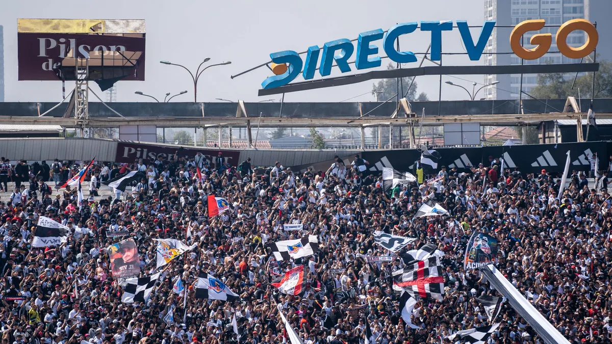 arquibancada-estava-lotada-no-momento-em-que-parte-da-estrutura-cedeu-oito-pessoas-teria-ficado-feridas-bcc95377-3be5-470b-a713-cb6f8bb23112