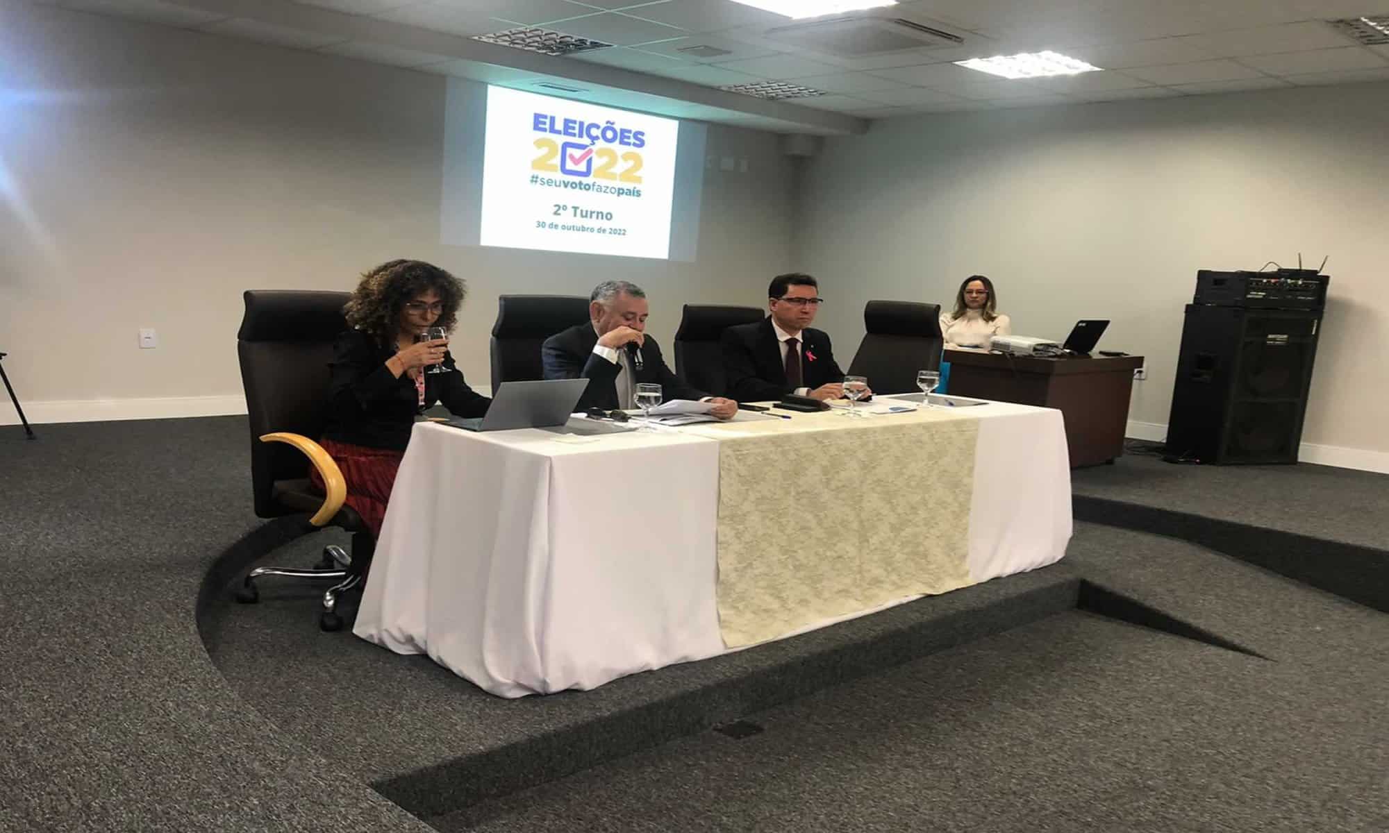 10 Foto: Ecos da Notícia