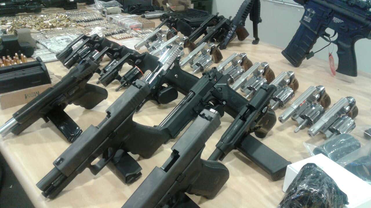 Imagem-1-Com.Ilegal.Armas_ Imagem-1-Com.Ilegal.Armas_