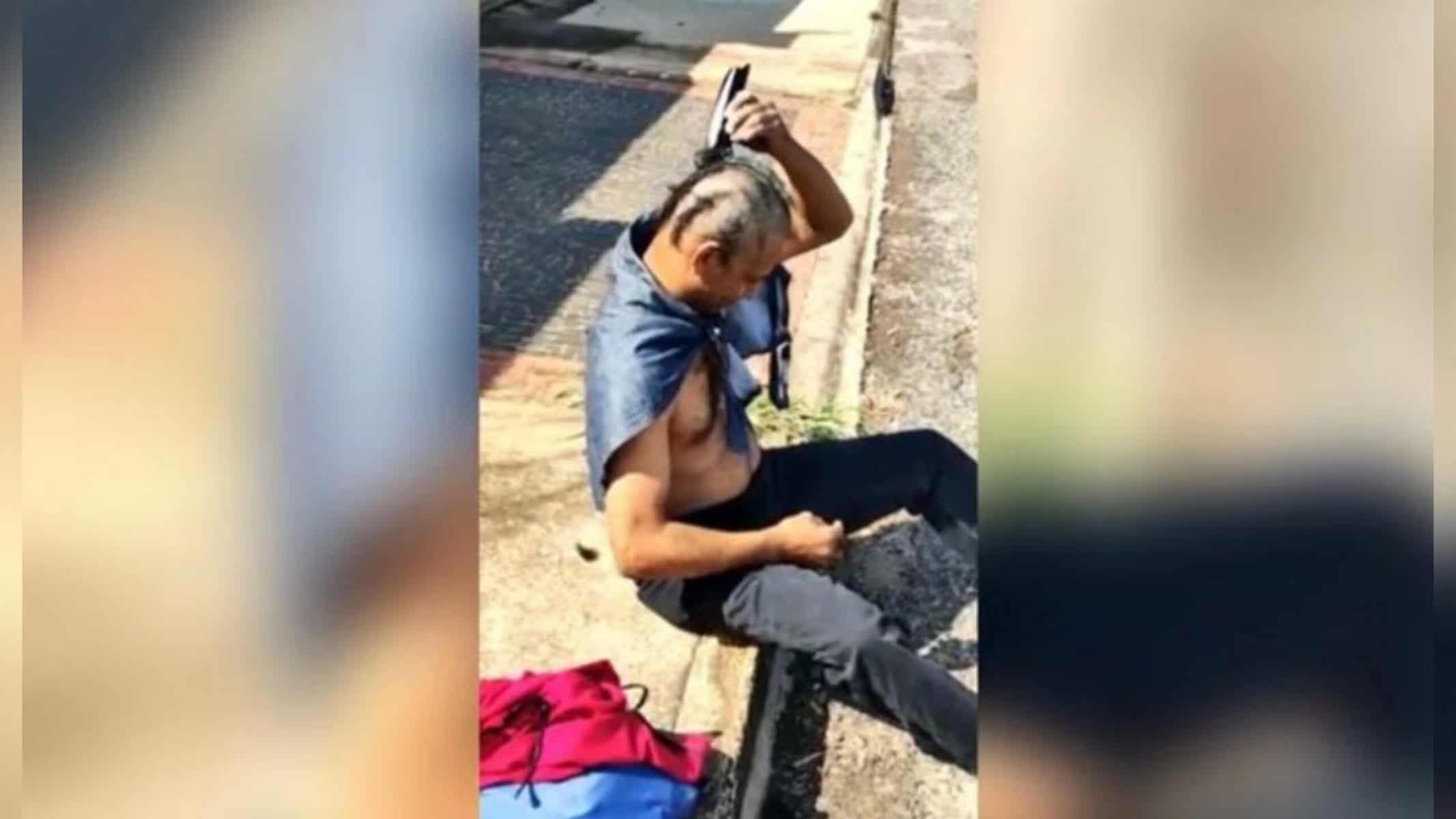 Homem raspa a cabeça para pagar promessa após conseguir tirar a CNH, em Goiânia, Goiás — Foto: Cleomar Pereira/Arquivo Pessoal