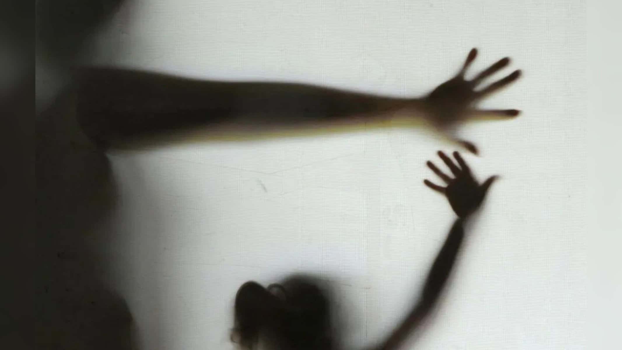 Criança revelou estupro para vizinha — Foto: IMAGEM ILUSTRATIVA - Elza Fiúza / Agência Brasil