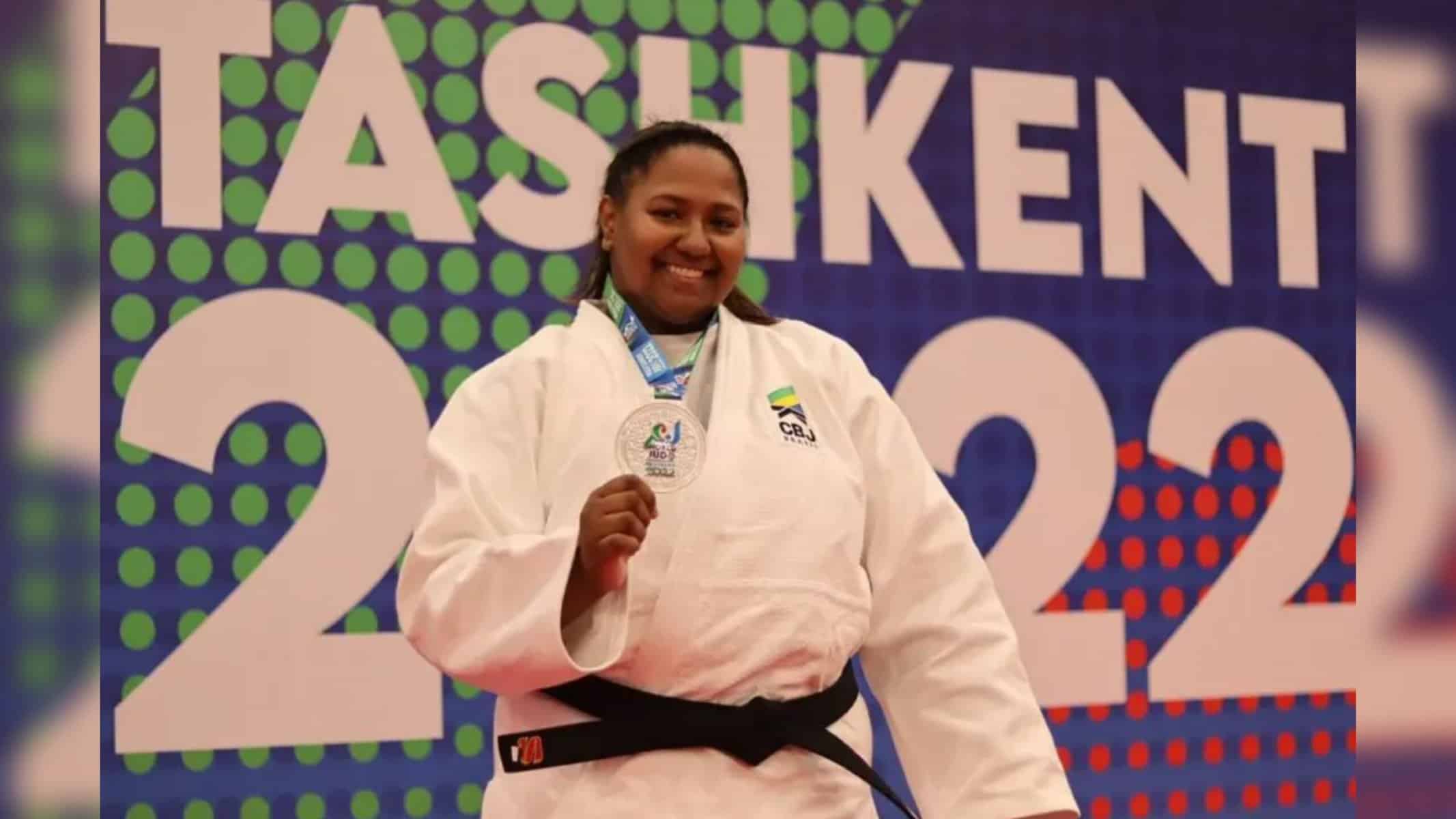 Beatriz Souza ficou com a prata no Mundial. Foto: Lara Monsores/CBJ