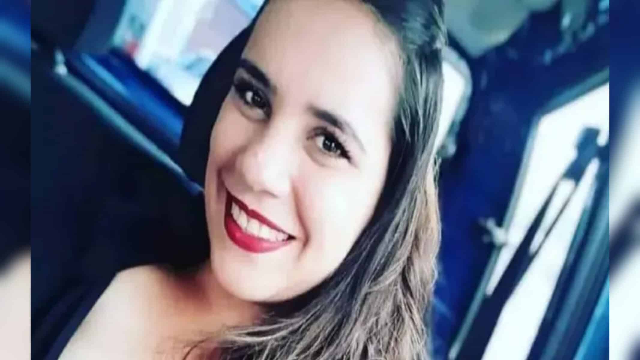 Ana Carolina da Silva Santos Fernandes, 27, foi encontrada morta dentro da própria casa na zona leste de São Paulo. Foto: Arquivo pessoal