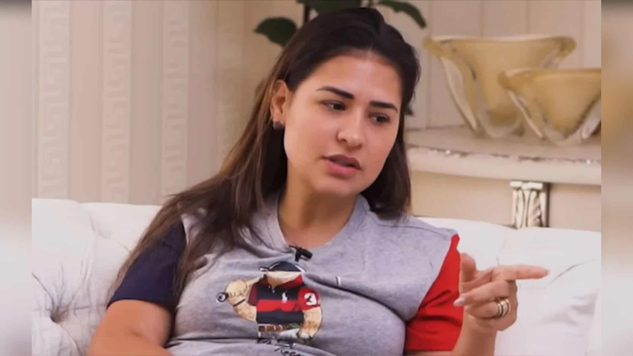 Simone Mendes em vídeo publicado no Youtube; cantora encontrou forma de aumentar os lucros