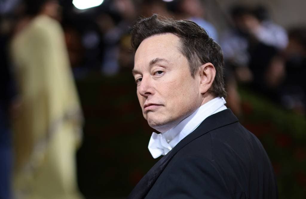 elon-musk elon-musk