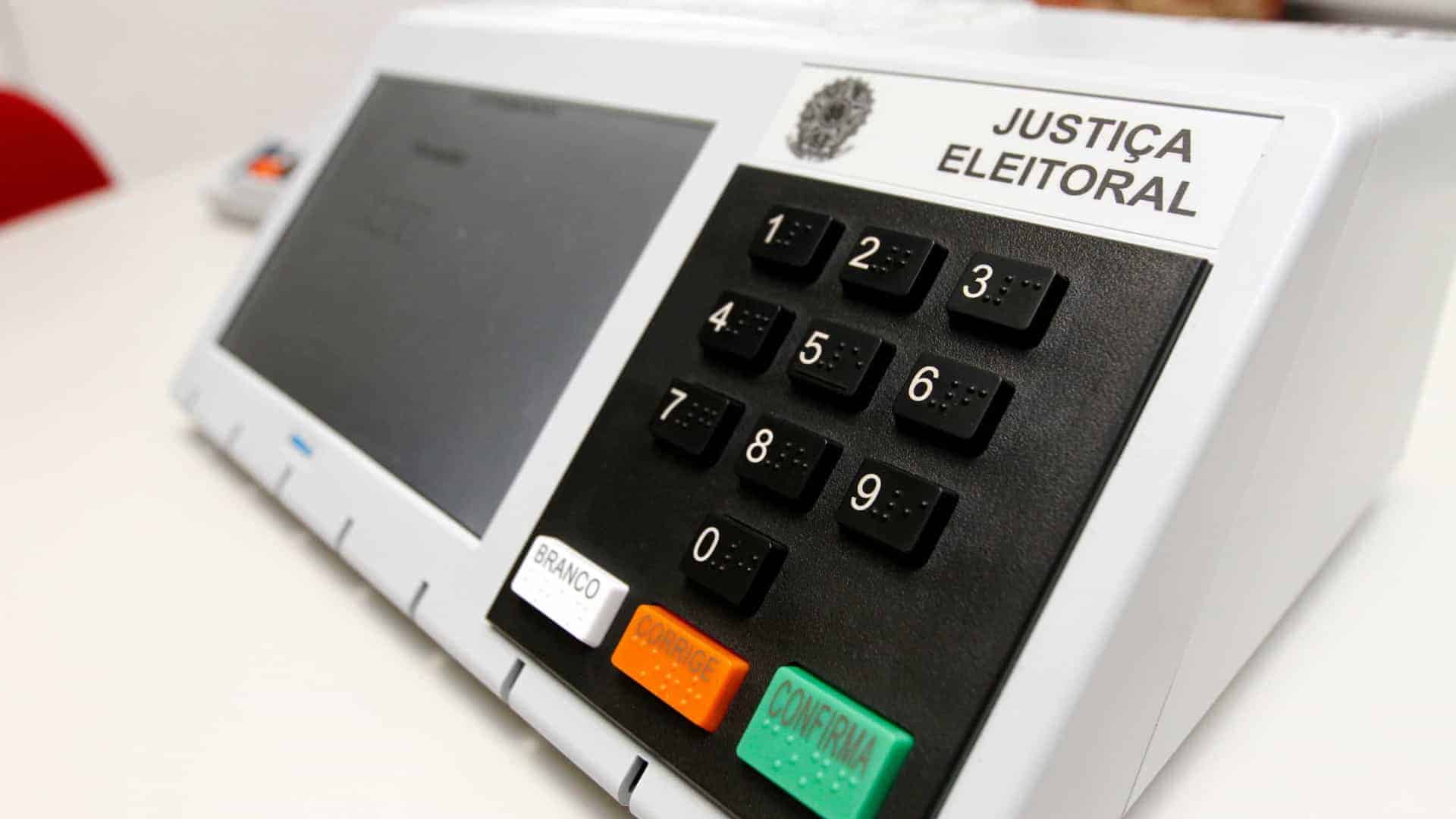 naom_5f27bf1240f6d naom_5f27bf1240f6d