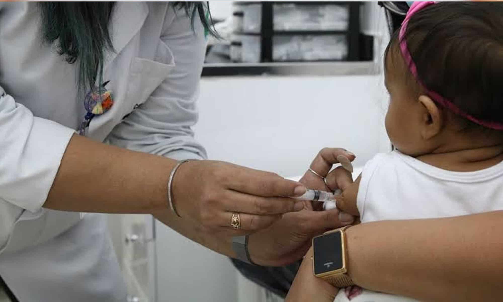16 Vacinação de bebês contra a covid-19, com a Pfizer Baby. Foto: Agência Brasil