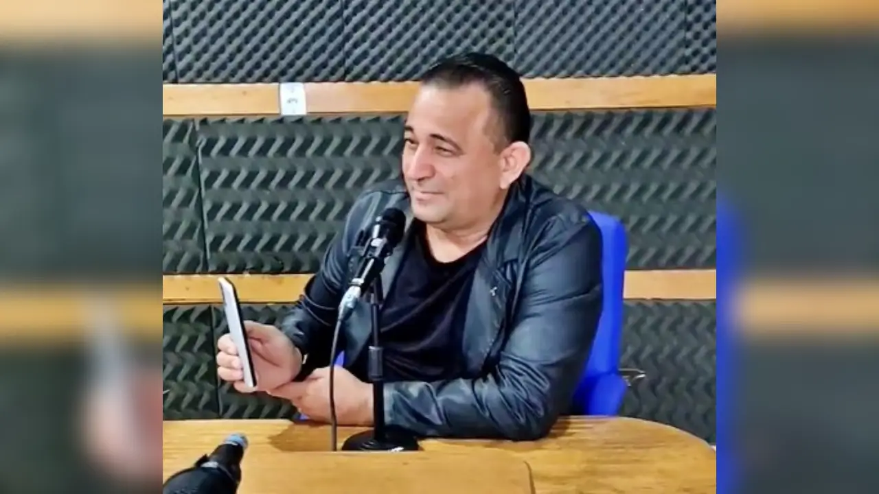 Arnaldo-Barros Arnaldo-Barros