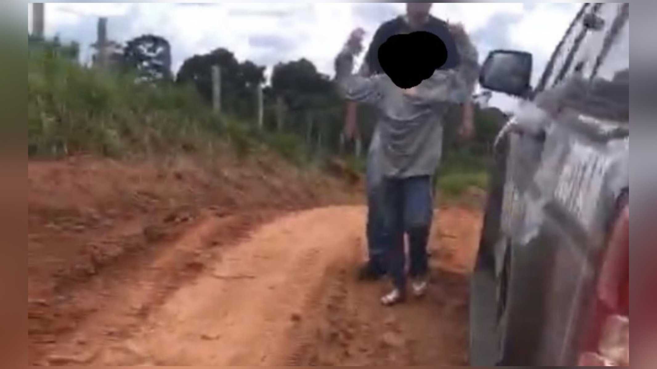 Criança foi resgatada pela PM-AC e o Conselho Tutelar de Cruzeiro do Sul na última segunda (14) — Foto: Reprodução