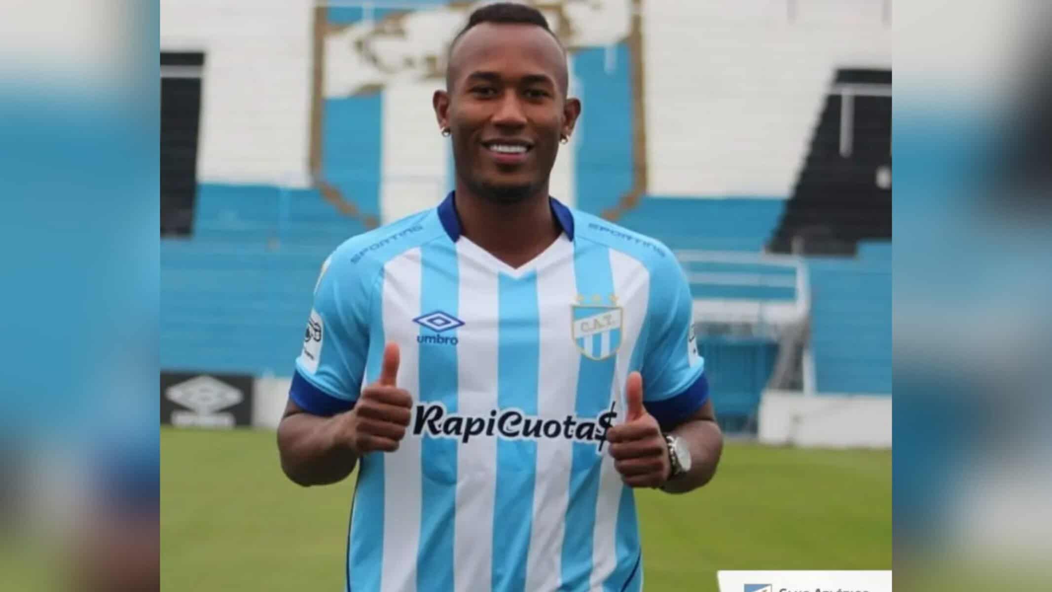 Meia colombiano passou mal e não resistiu. Foto: Divulgação/Atlético Tucumán