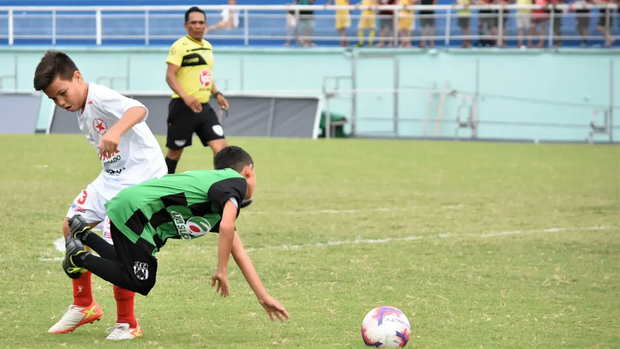 SUB-11-AEC-5-X-0-RBFC SUB-11-AEC-5-X-0-RBFC