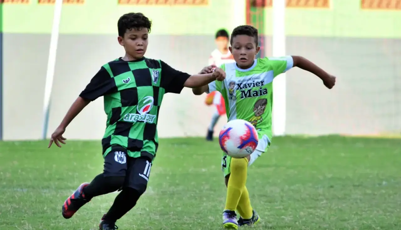 SUB-11-ANDIRA-3-X-0-XAVIER-MAIA-scaled-1