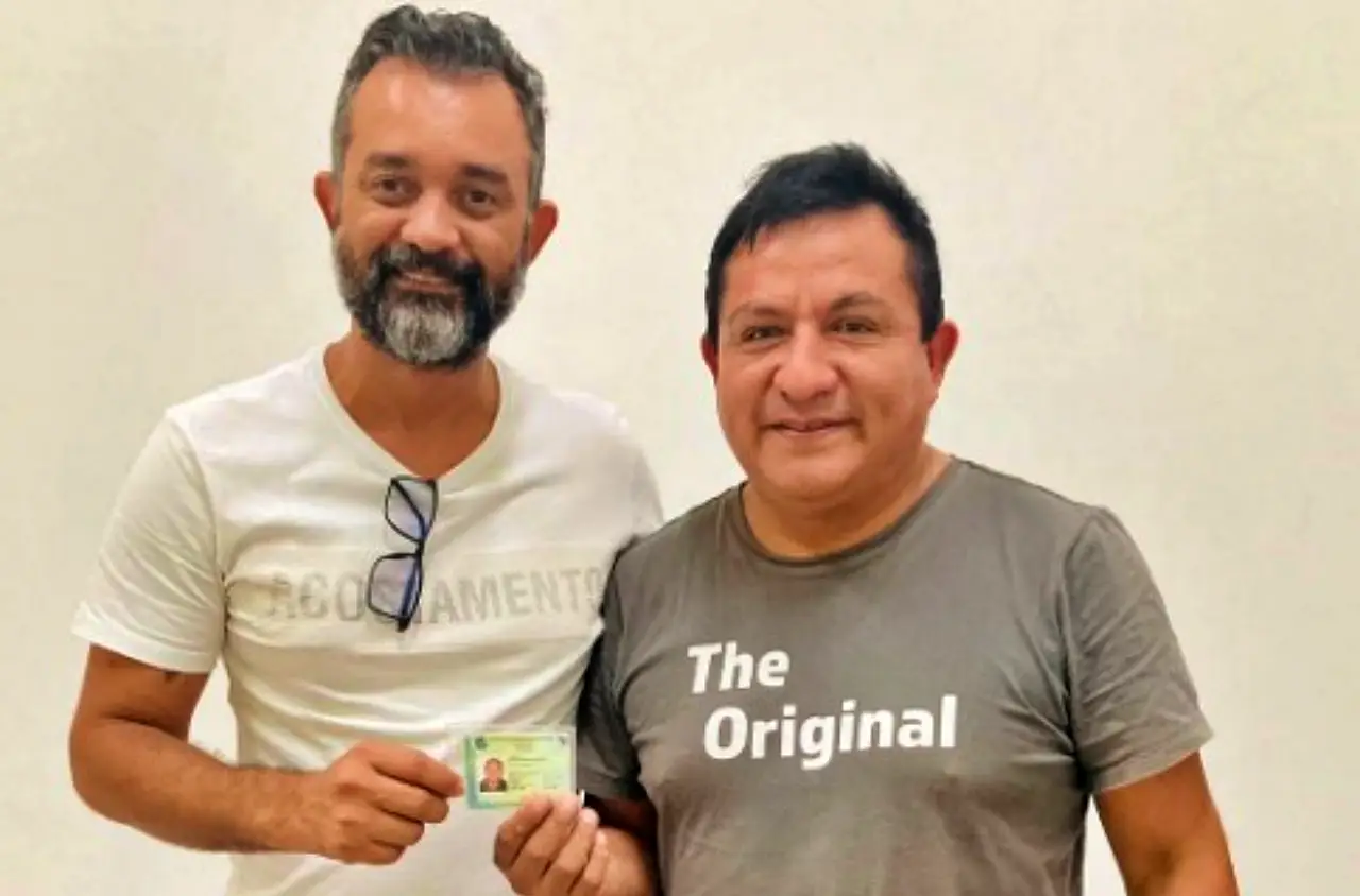 WhatsApp-Image-2022-11-28-at-09.59.49 WhatsApp-Image-2022-11-28-at-09.59.49