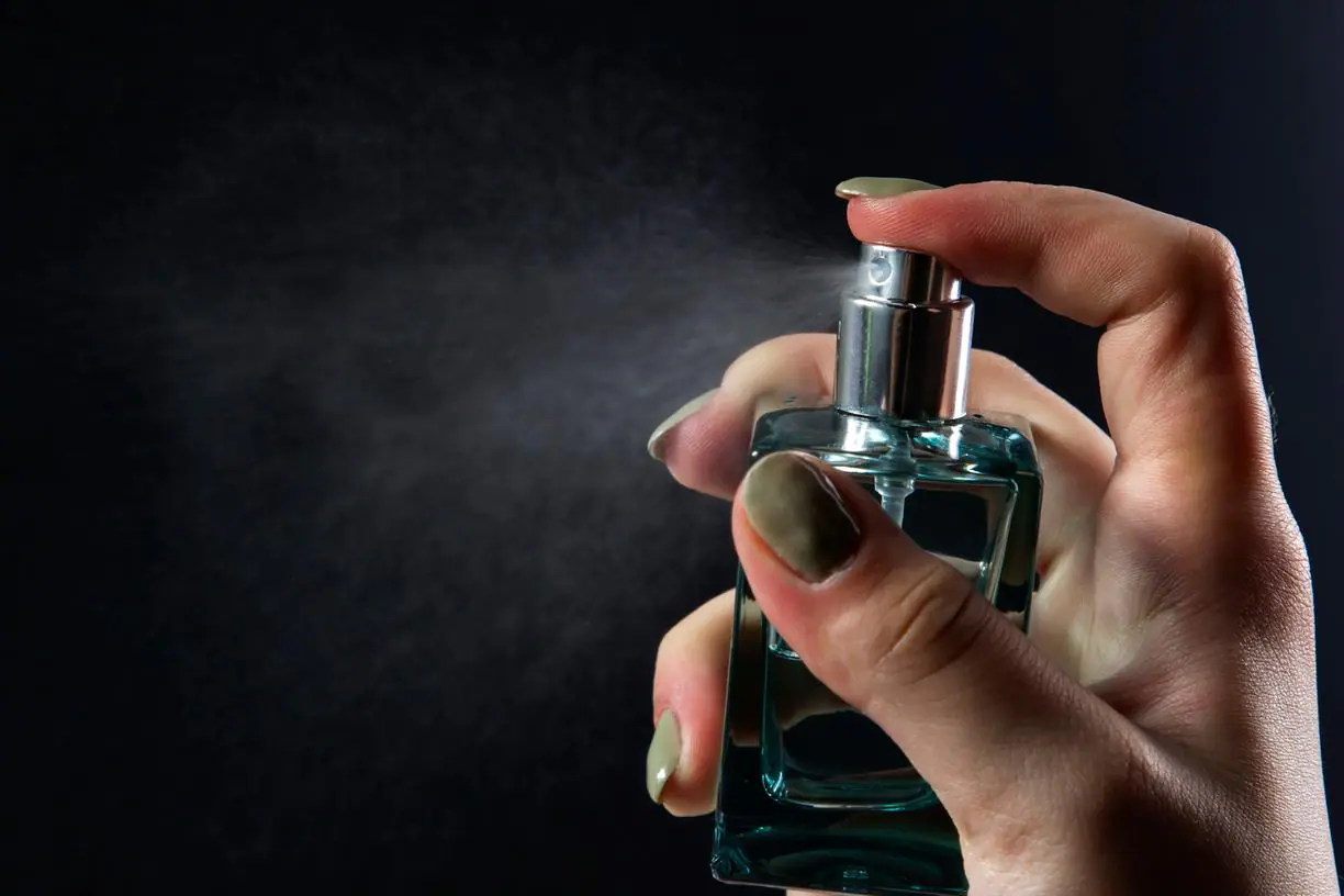 eau-de-toilette-6399434-1920-jpg Imagem Ilustrativa
