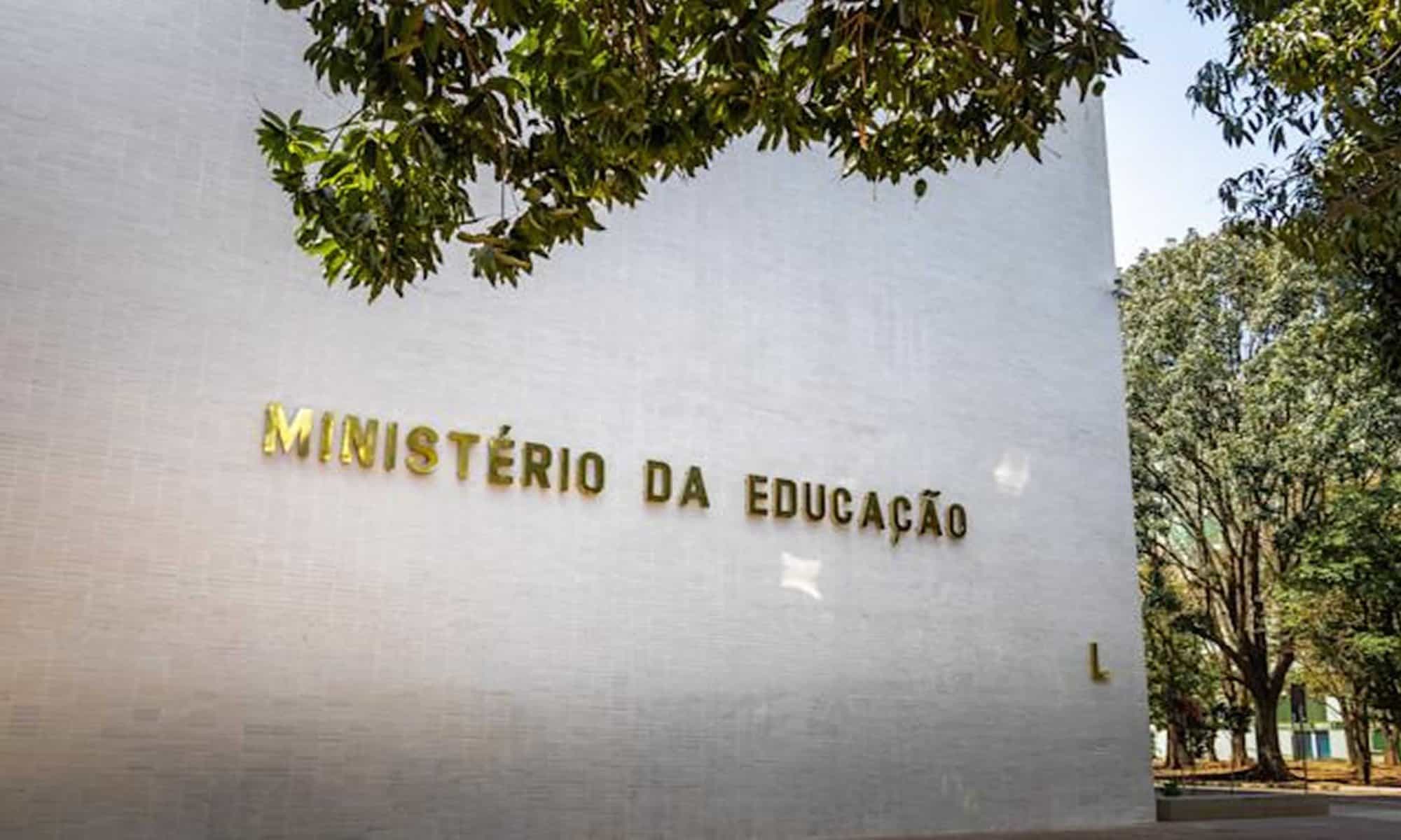 09 Rombo no Ministério da Educação: Equipe de transição encontra pasta com graves problemas econômicos. Foto: reprodução