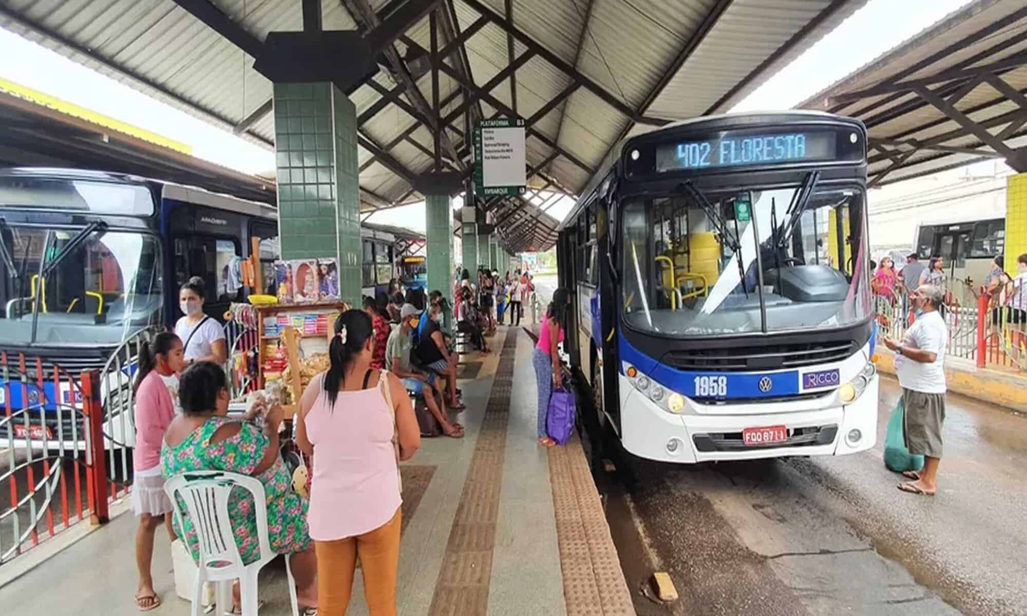 15 Transporte público de Rio Branco sofreu uma crise em 2022 — Foto: Andryo Amaral/Rede Amazônica