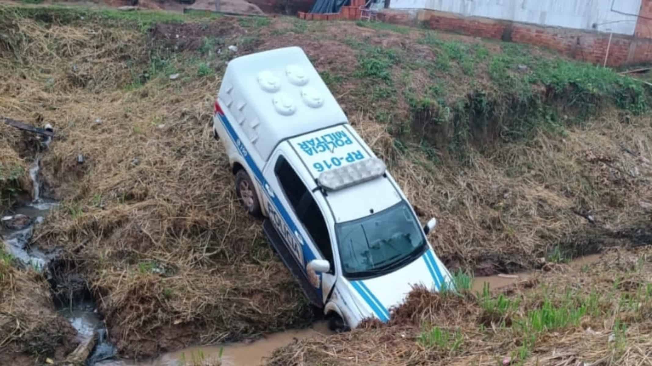 6B092EAF-3E2C-4785-BF14-8BA1BD9257E7 6B092EAF-3E2C-4785-BF14-8BA1BD9257E7