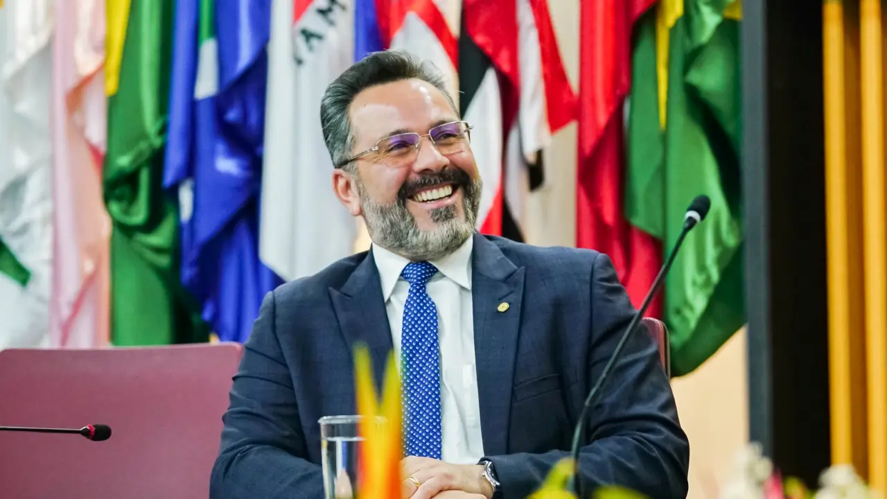 Alan-Rick-2 Alan-Rick-2