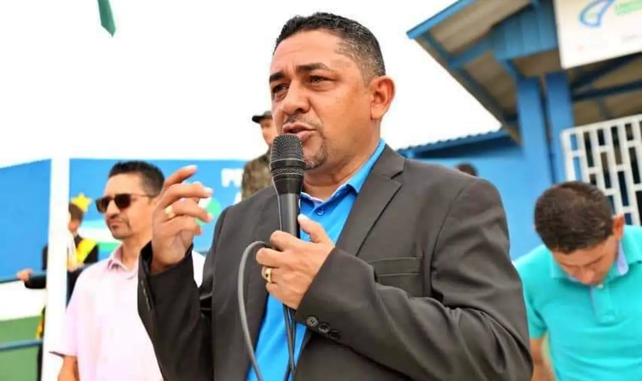 Cesar-Andrade Cesar-Andrade