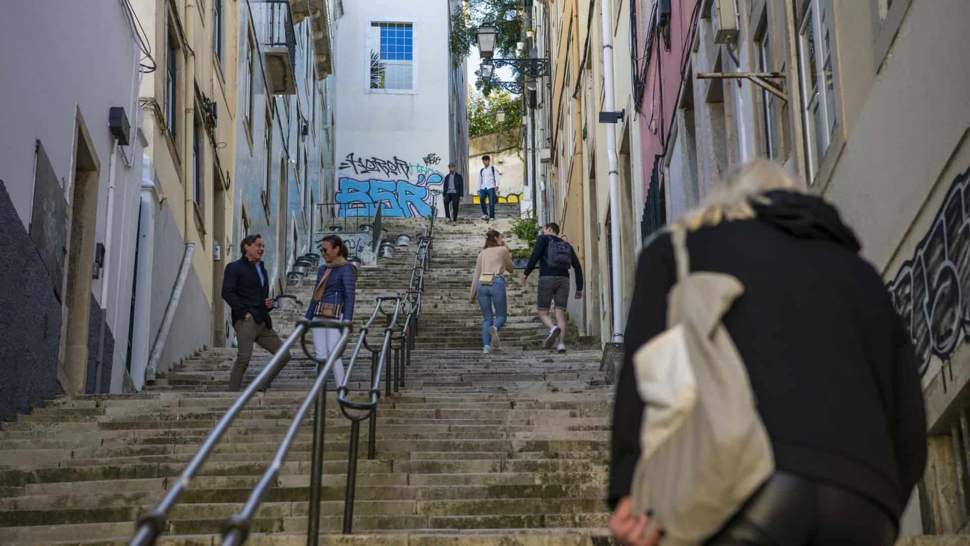 naom_619a344334025 naom_619a344334025