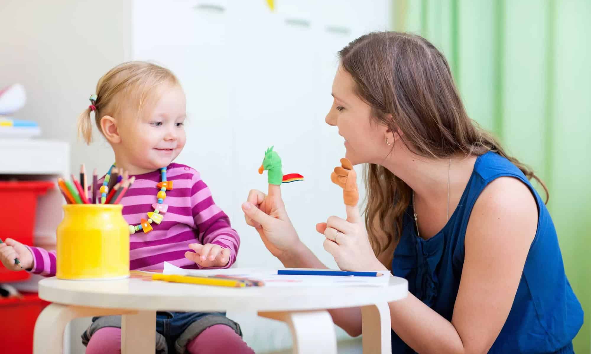 02a Sine oferece vaga para babá. Foto: ilustrativa