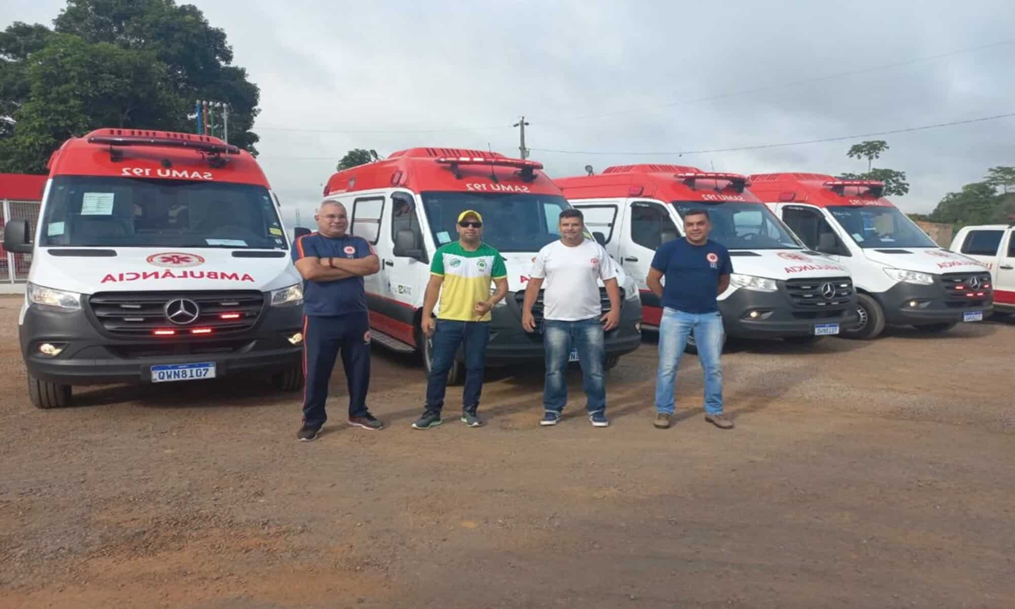 Profissionais responsáveis por conduzir os veículos. Foto: cedida