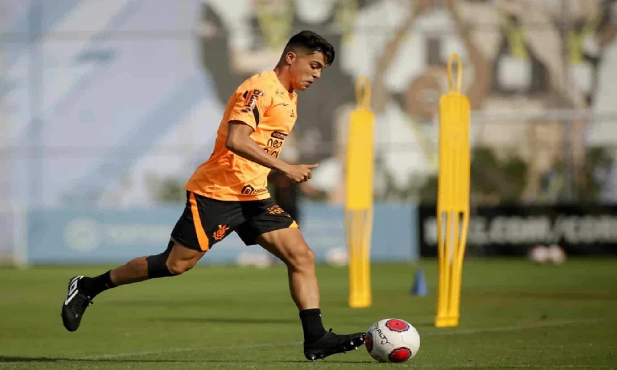 20 Roni durante treinamento do Corinthians (Foto: Rodrigo Coca/Ag.Corinthians)