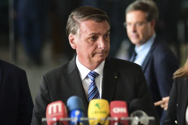 Após-reunião-com-aliados-Bolsonaro-fará-primeiro-pronunciamento-aos-brasileiros-1-600×400 Após-reunião-com-aliados-Bolsonaro-fará-primeiro-pronunciamento-aos-brasileiros-1-600x400