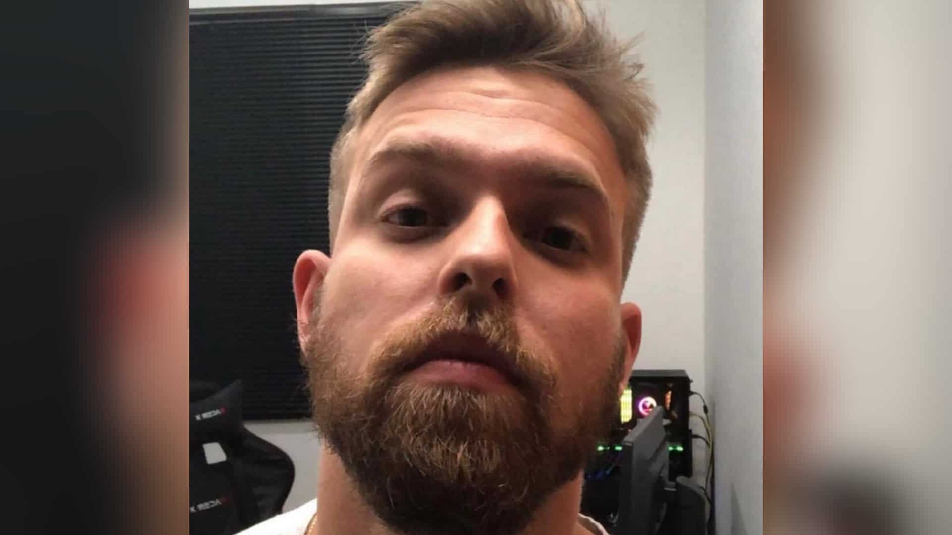 Picsart_23-01-26_15-36-11-336 Terceiro dia de julgamento do policial federal Victor Campelo/Foto: Reprodução