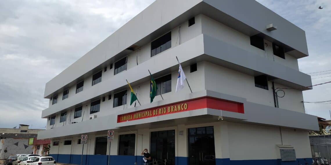 camara-municiiapl-de-rio-branco-1140x570