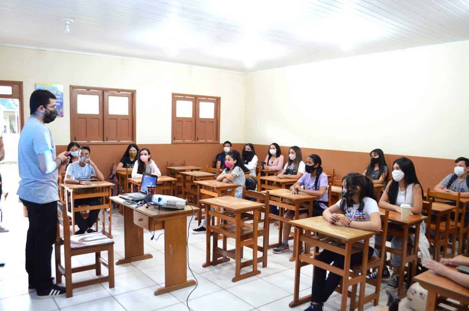 centro-de-estudos-de-linguas-cel