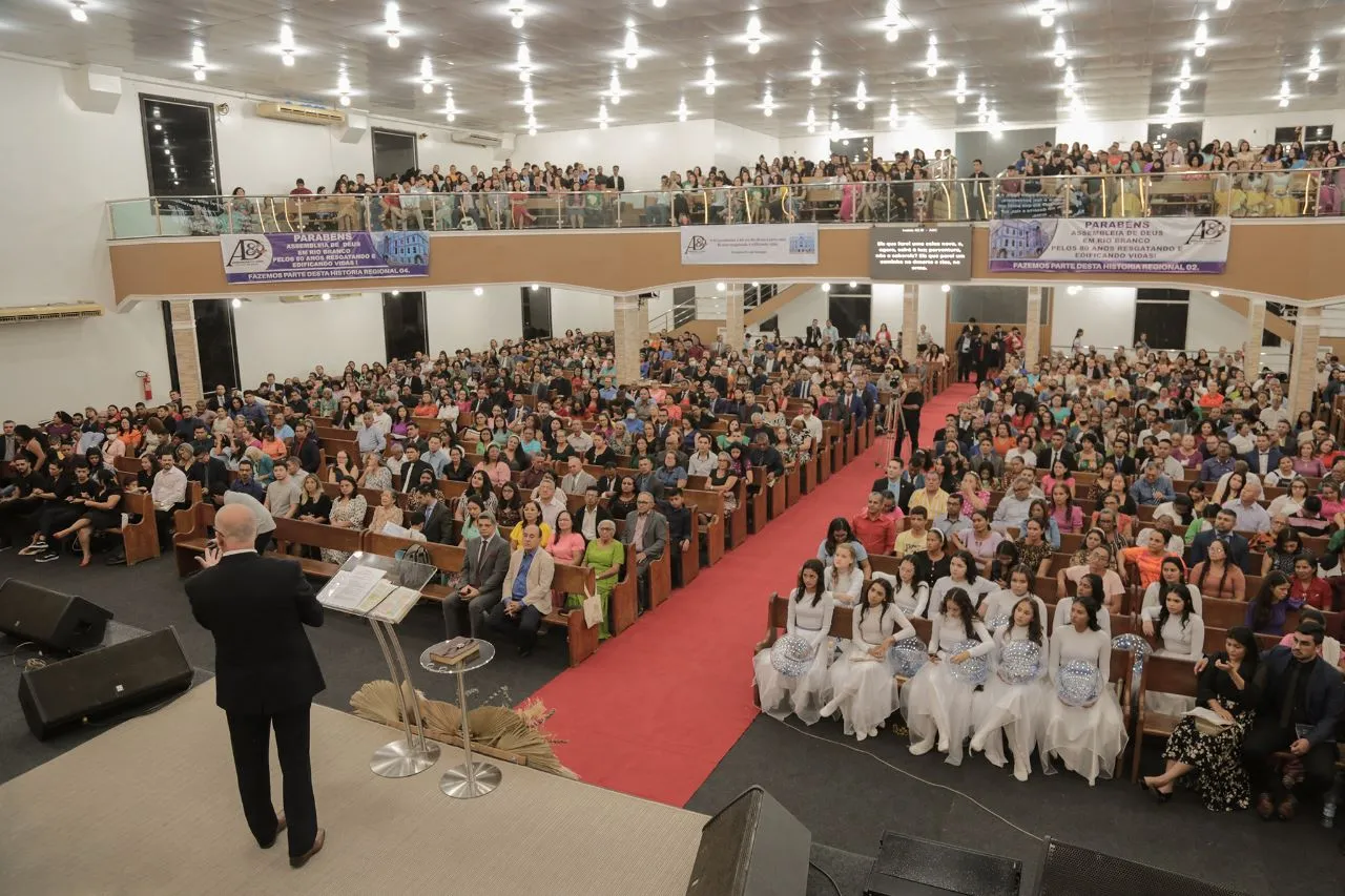 Evento foi realizado na sede da igreja Assembleia de Deus (Foto: Val Fernandes/Assecom)