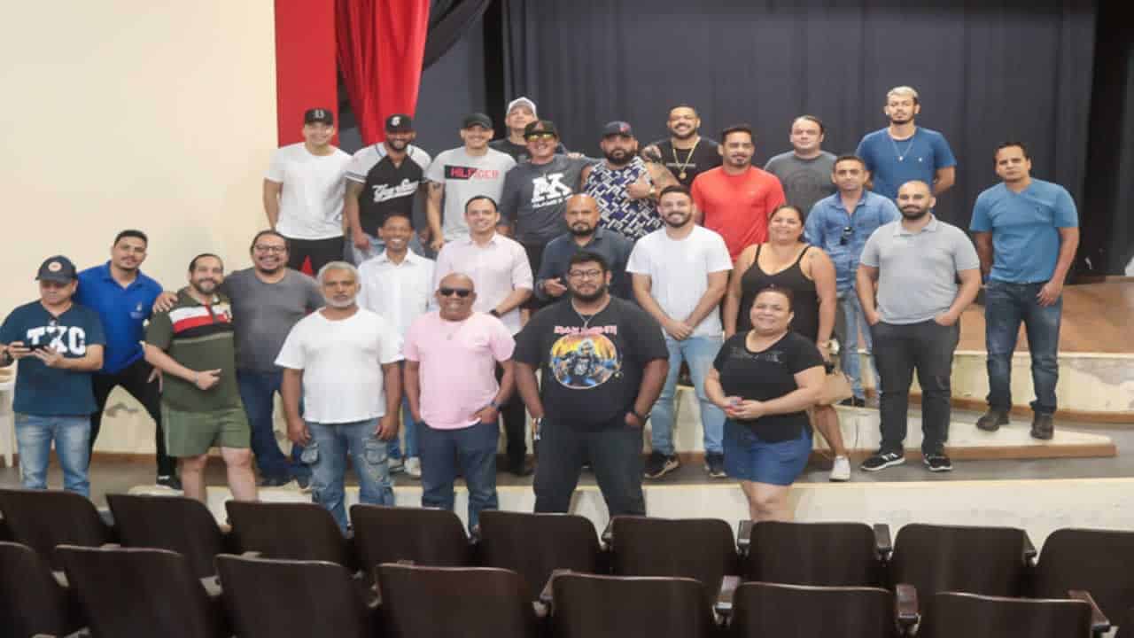 Artistas e bandas selecionadas farão apresentações com muito samba, axé e marchinhas de carnaval. Foto: Alice Leão/Seicetur