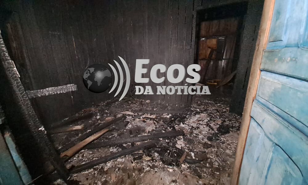 1707EFE0-B99A-4C9B-8878-0165D2AA86C0