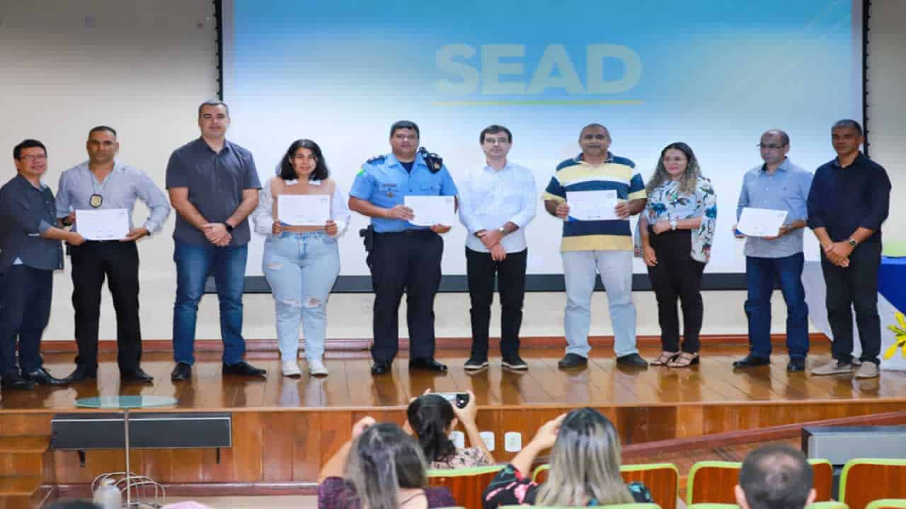 Os servidores estarão com as certificações em dia para atuar em suas secretarias. Foto: Marcos Vicentti/Secom