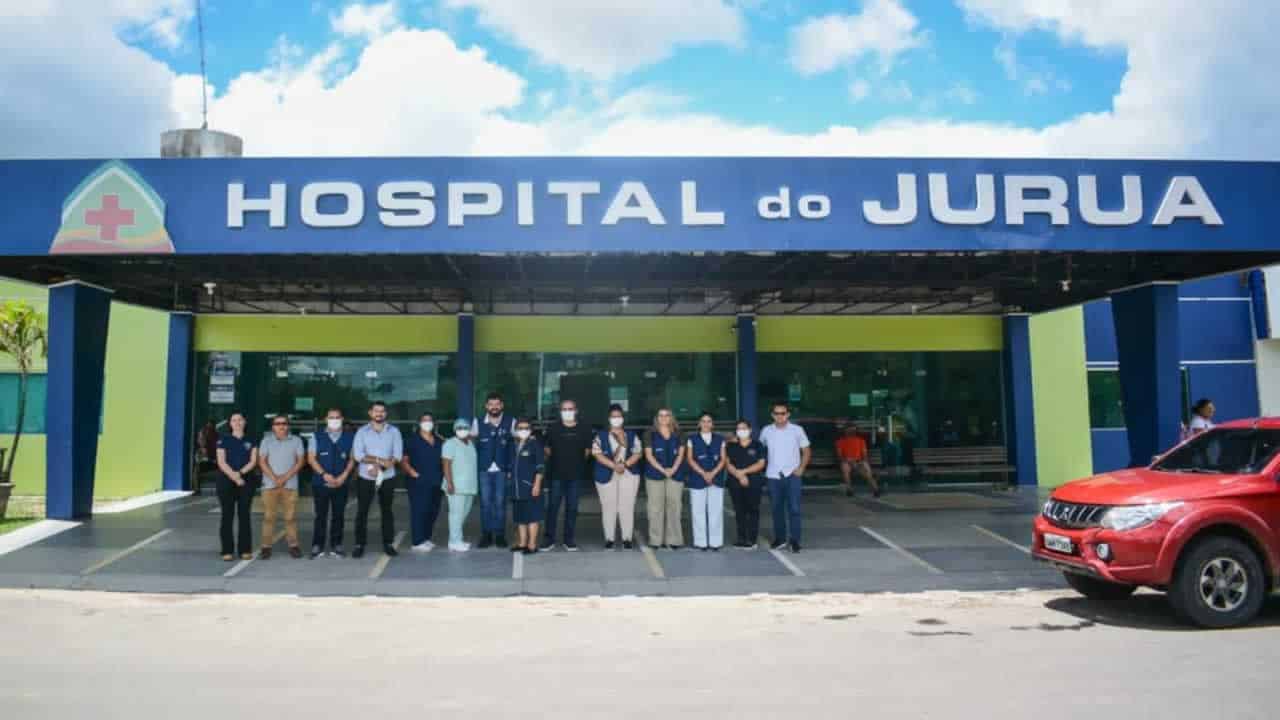 Visita ao Hospital do Juruá. Foto: Marcos Santos/Secom
